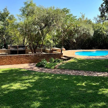 Featherwood Farm & Nyala Lodge Rayton Exterior photo
